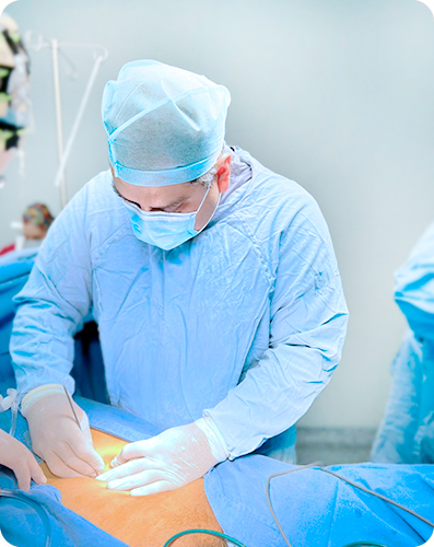 Cirugía Tradicional con Bisturí 